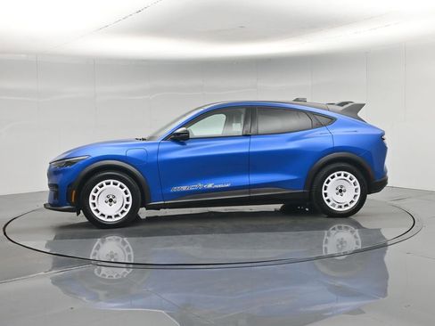 Used 2025 Ford Mustang Mach-E GT AWD/4WD image 31