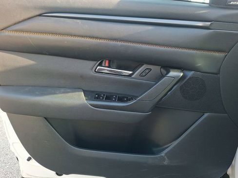 Used 2025 MAZDA CX-50 2.5 Hybrid w/ Premium Plus Pkg image 13