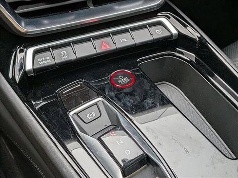 Used 2024 Audi e-tron GT Premium Plus image 10