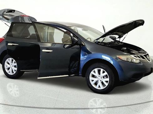 Used 2013 Nissan Murano S AWD/4WD image 7