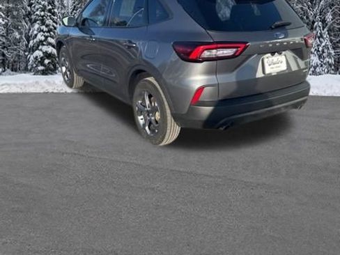 Used 2025 Ford Escape ST-Line image 3