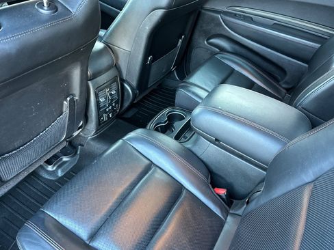 Used 2021 Dodge Durango R/T w/ Blacktop Package image 13