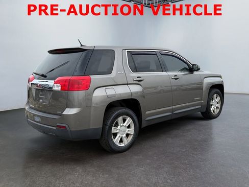 Used 2012 GMC Terrain SLE image 3