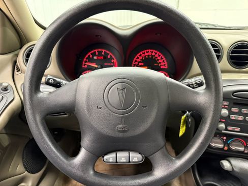 Used 2005 Pontiac Grand Am SE FWD image 19