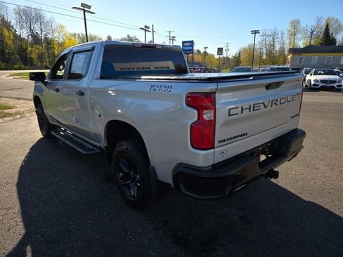 Used 2022 Chevrolet Silverado 1500 Custom Trail Boss w/ LPO, Dark Essentials Package AWD/4WD image 27