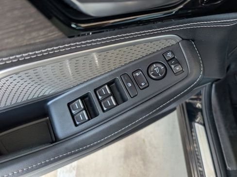 Used 2023 Acura MDX SH-AWD w/ Advance Package image 21