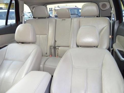 Used 2013 Ford Edge Limited image 16