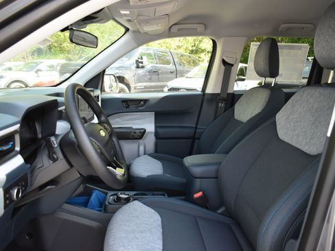 New 2026 Ford Maverick XLT FWD image 23