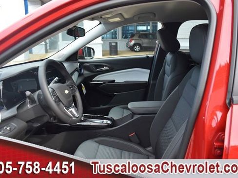 New 2026 Chevrolet Trax LT w/ LT Convenience Package image 14
