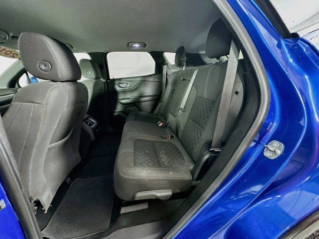 Used 2019 Chevrolet Blazer LT FWD image 32