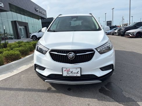 Used 2019 Buick Encore Preferred FWD image 3