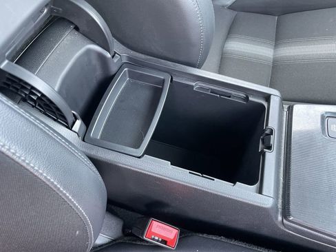 Used 2023 Honda Civic Sport image 29