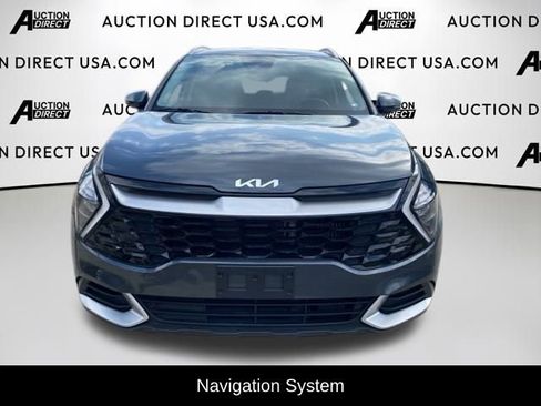 Used 2023 Kia Sportage EX image 2