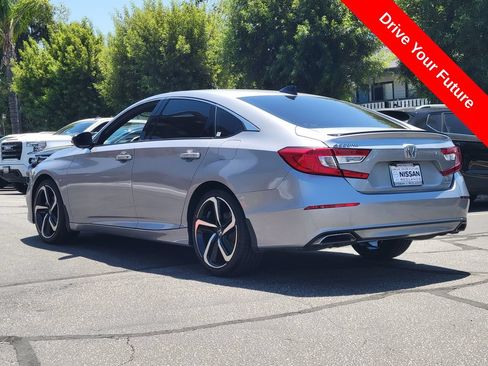 Used 2022 Honda Accord Sport image 3