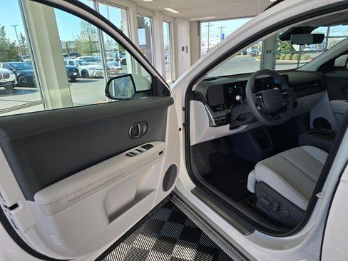 New 2026 Hyundai Ioniq 5 Limited image 33