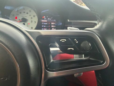 Used 2015 Porsche Macan S AWD/4WD image 17