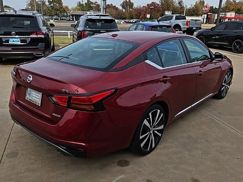 Used 2021 Nissan Altima 2.0 SR image 5