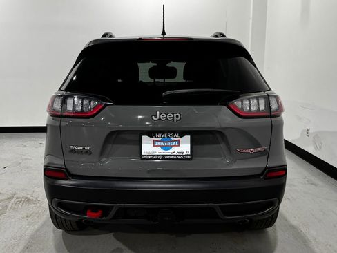 Used 2022 Jeep Cherokee Trailhawk w/ Comfort/Convenience Group AWD/4WD image 22