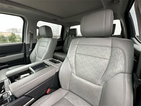 Used 2022 Toyota Tundra Limited image 16