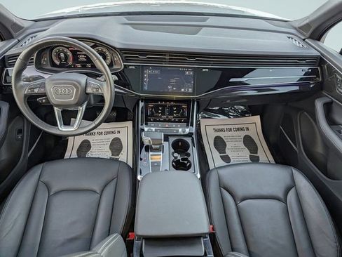 Used 2025 Audi Q7 3.0T Premium Plus image 15