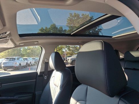 New 2026 Kia Sorento S image 10