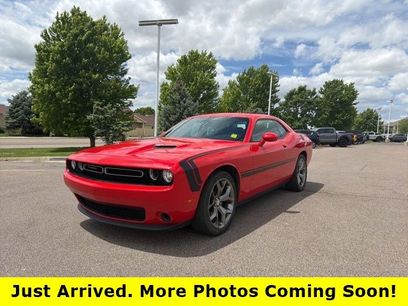 Used 2016 Dodge Challenger SXT w/ Driver Convenience Group