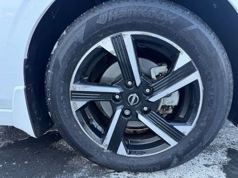 Used 2024 Nissan Sentra SV w/ All-Weather Package image 23