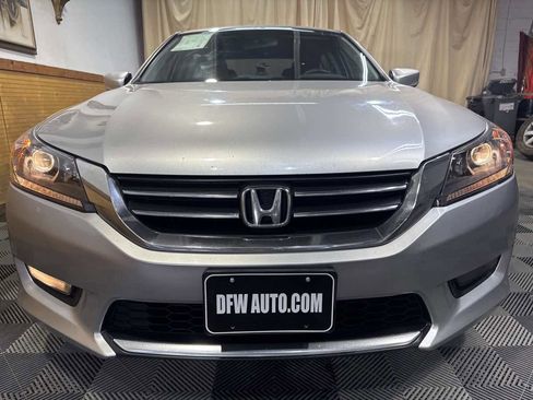 Used 2014 Honda Accord Sport image 2