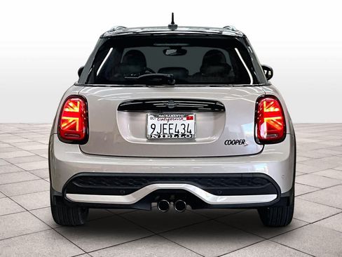 Used 2024 MINI Cooper S w/ Signature Upholstery Package FWD image 7