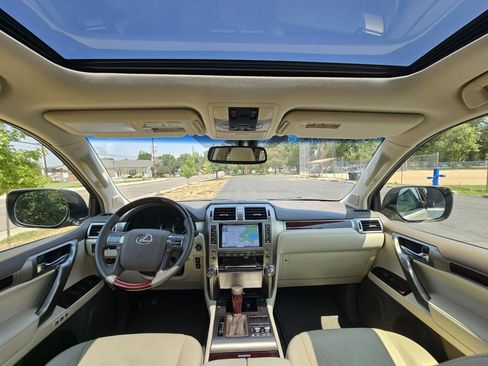 Used 2012 Lexus GX 460 w/ Comfort Plus Pkg AWD/4WD image 54