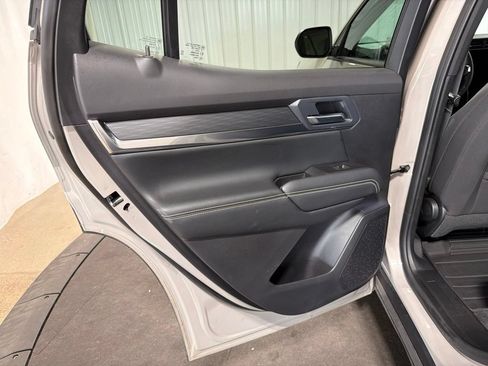 Certified 2025 GMC Terrain Elevation AWD/4WD image 17