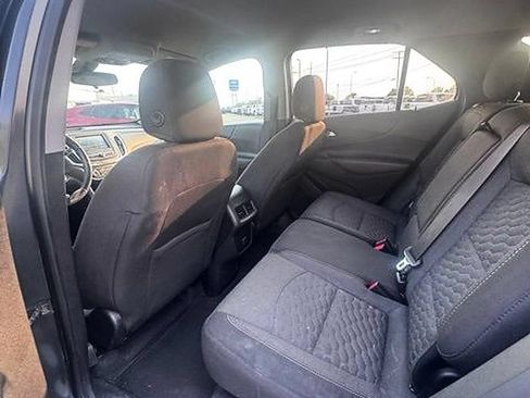 Used 2018 Chevrolet Equinox LT AWD/4WD image 10