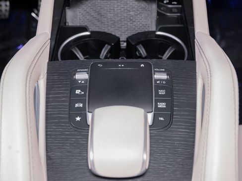 Certified 2023 Mercedes-Benz GLS 450 4MATIC image 22