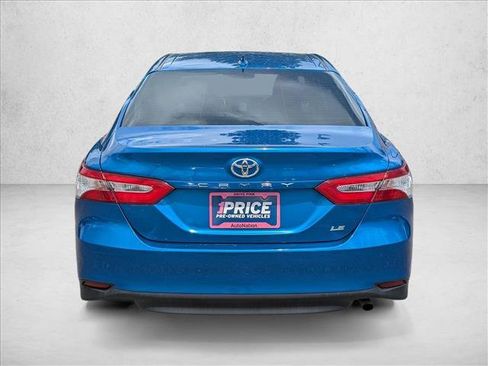 Used 2019 Toyota Camry LE FWD image 6