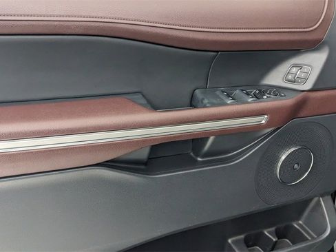 Certified 2022 Ford Expedition Max Limited image 25