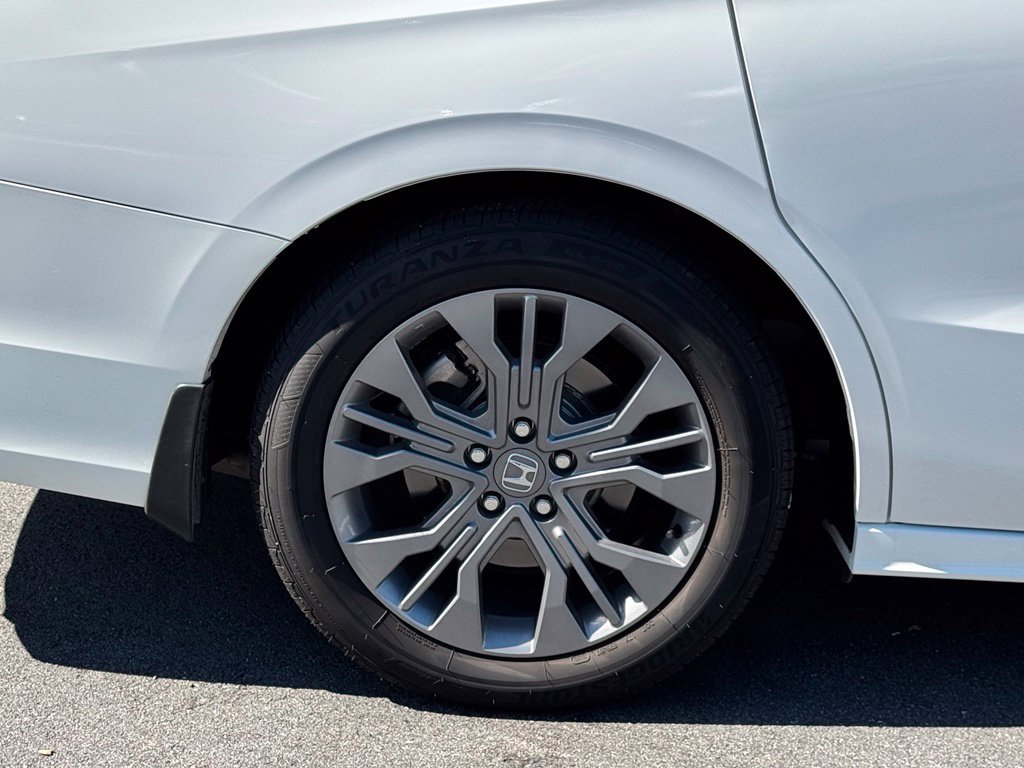 Used 2026 Honda Odyssey Touring image 38
