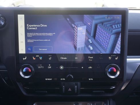 Used 2024 Lexus GX 550 w/ Cold Area Package AWD/4WD image 14
