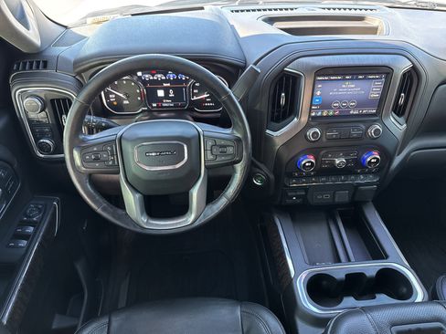 Used 2021 GMC Sierra 1500 Denali w/ Denali Ultimate Package image 17