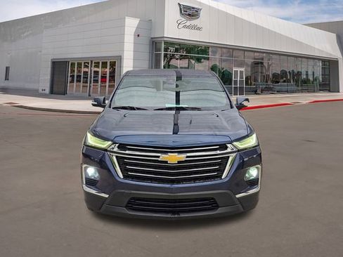 Used 2023 Chevrolet Traverse LS w/ Safety Package image 2