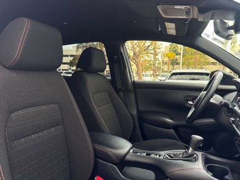 Certified 2024 Honda HR-V Sport image 29
