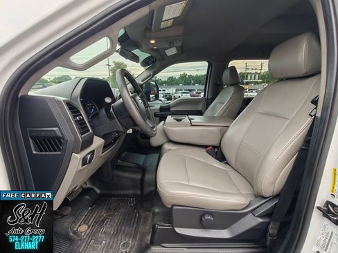 Used 2022 Ford F250 XL w/ Power Equipment Group AWD/4WD image 17