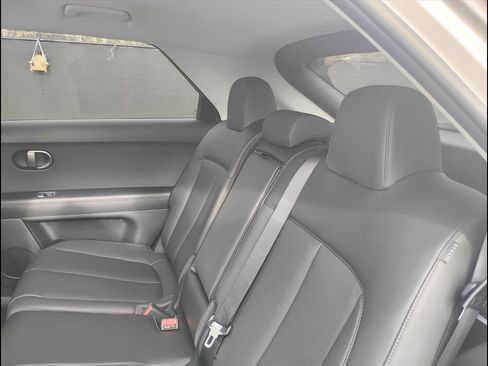 New 2025 Hyundai Ioniq 5 SEL image 17