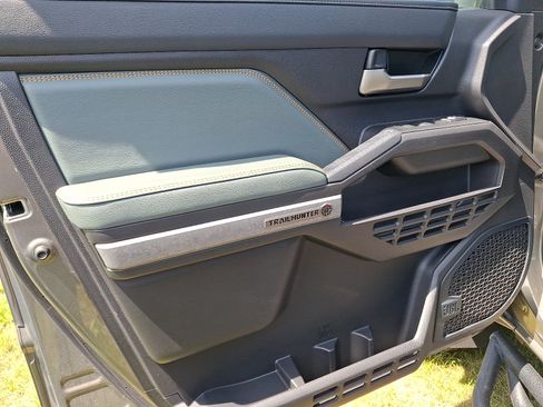 Used 2024 Toyota Tacoma 4x4 Double Cab Hybrid image 14