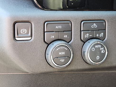 New 2026 Chevrolet Silverado 1500 LT w/ All Star Edition Plus image 11