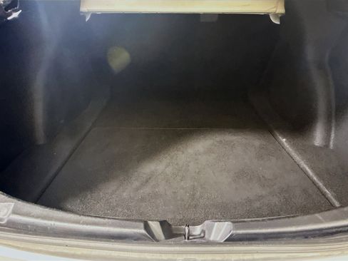 Used 2021 Tesla Model 3 Standard Range Plus image 34