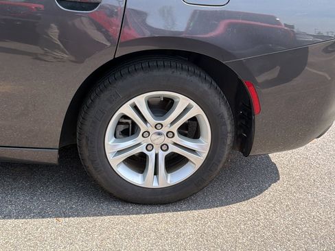 Used 2023 Dodge Charger SXT image 12