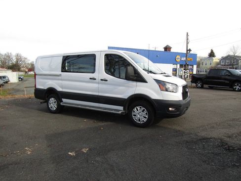 Used 2023 Ford Transit 250 Low Roof w/ Exterior Upgrade Package image 9
