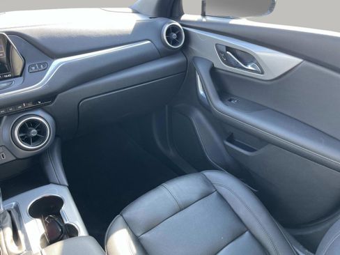 Used 2021 Chevrolet Blazer LT image 16