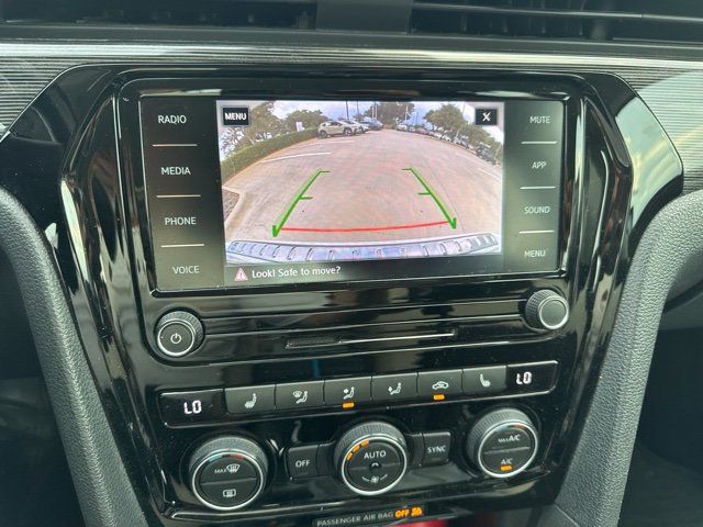 Used 2020 Volkswagen Passat 2.0T R-Line FWD image 13