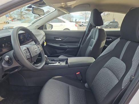 New 2026 Nissan Sentra SV image 9